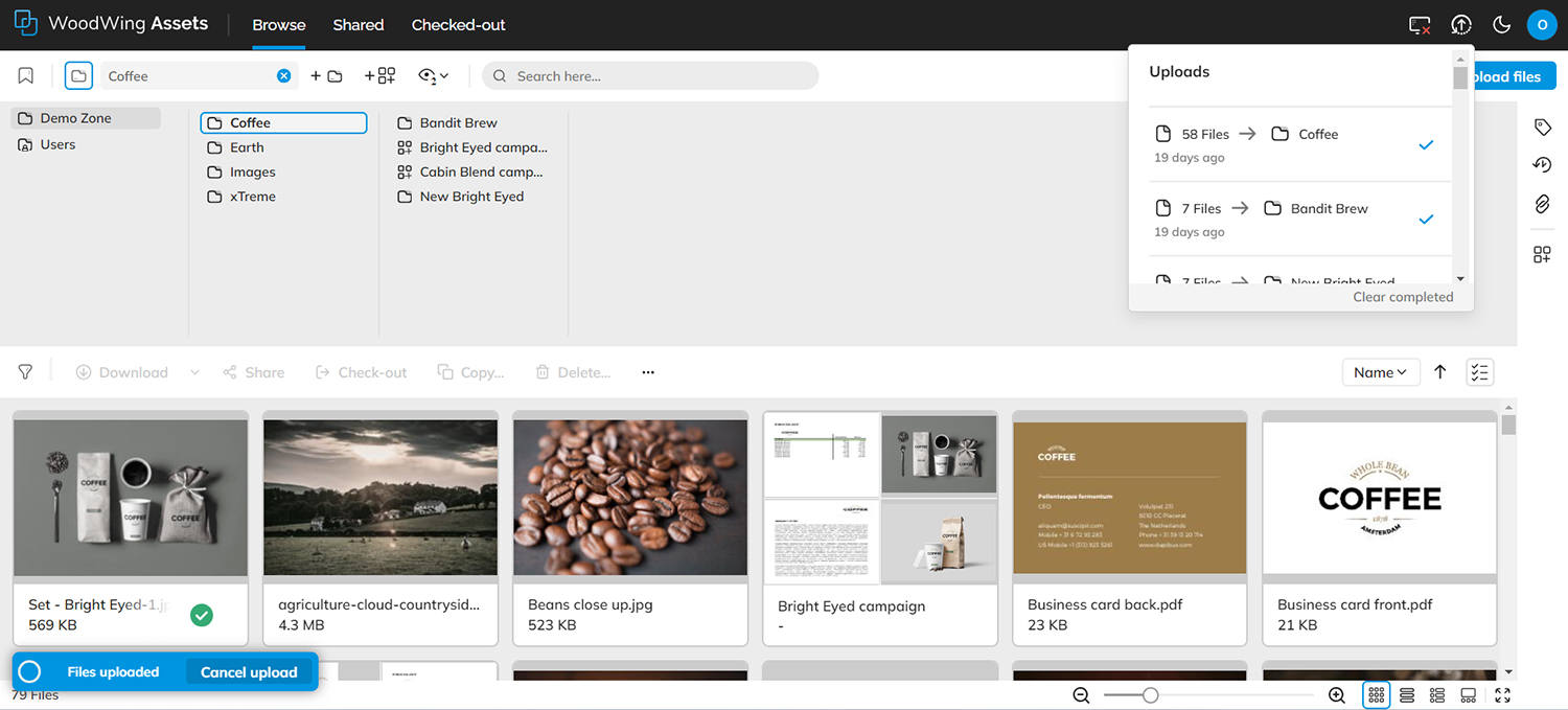Keeping track of the upload process via the notification and the Uploads panel
