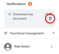 When overing over a notification, a trash can icon appears